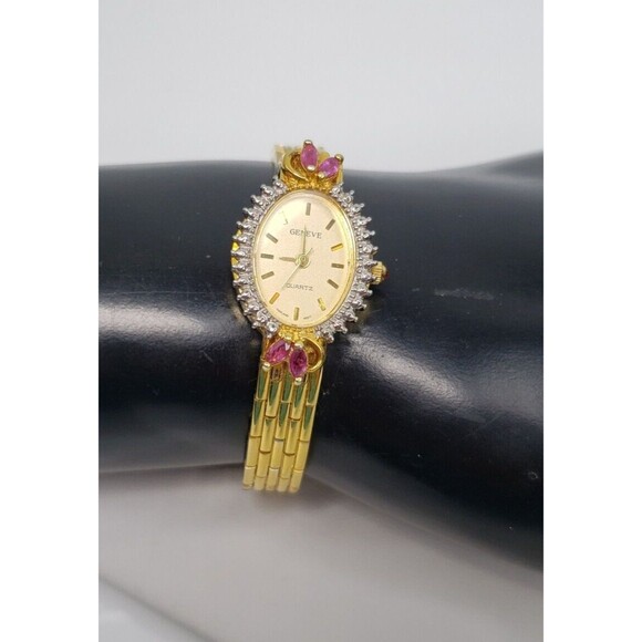Vintage Geneve Quartz Thailand Movement Gold Womens Oval Watch Rubies Hong Kong - Picture 1 of 16